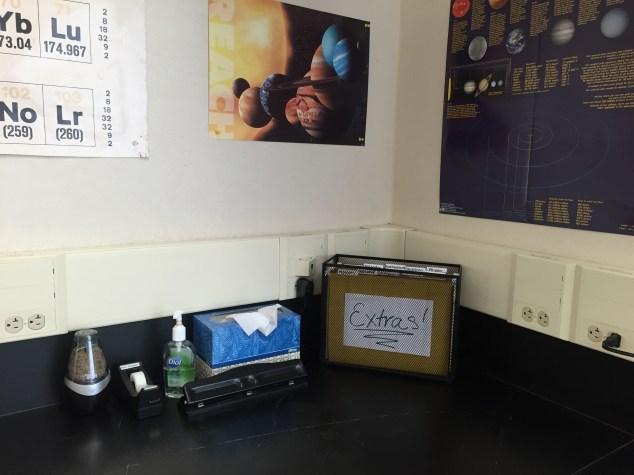 Here is one of my other student stations, with all of the same supplies. The only other difference is that this one has all of the extra worksheets/handouts from class rather than the turn-in folder.